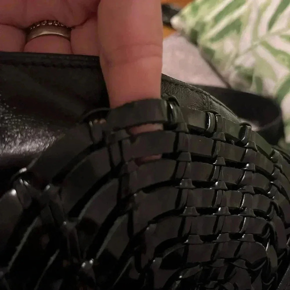 Ferragamo leather bag black luxury soft weaved - Picture 15 of 15